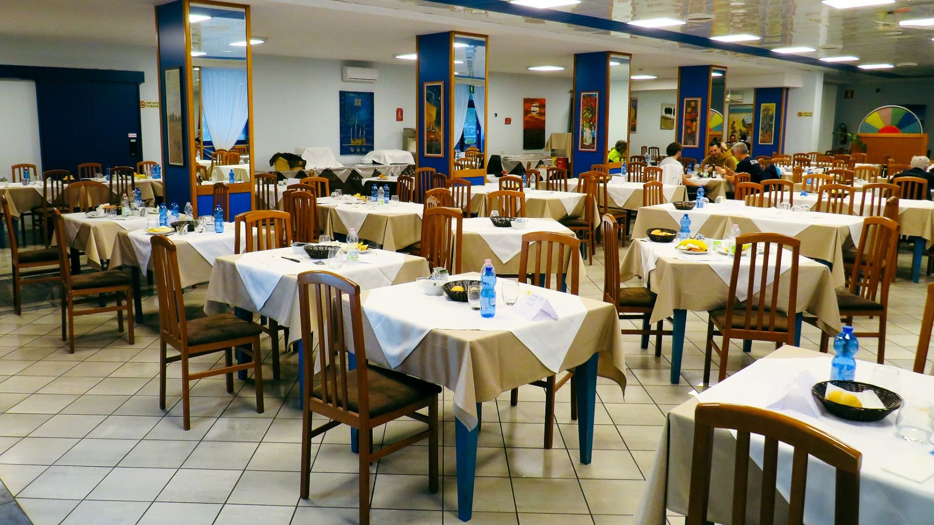 Bella Italia Village***