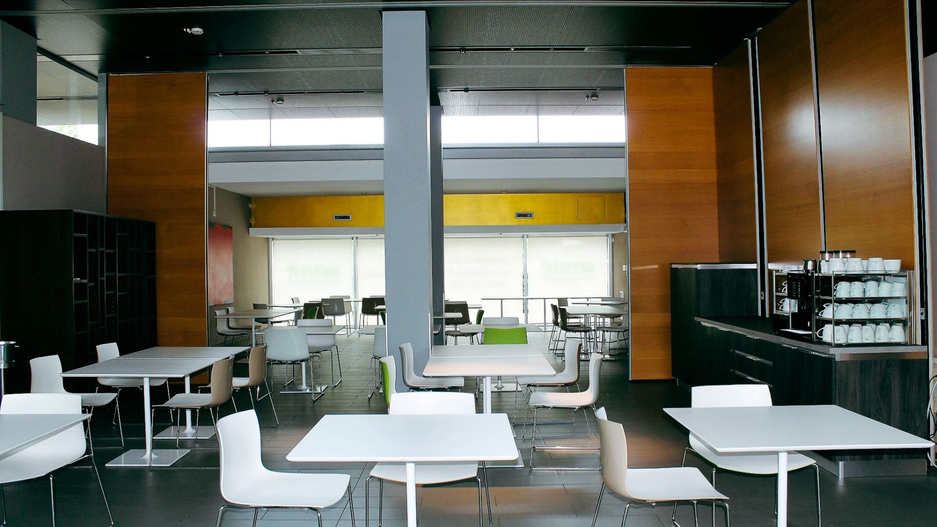 Mod 05 Living Hotel***