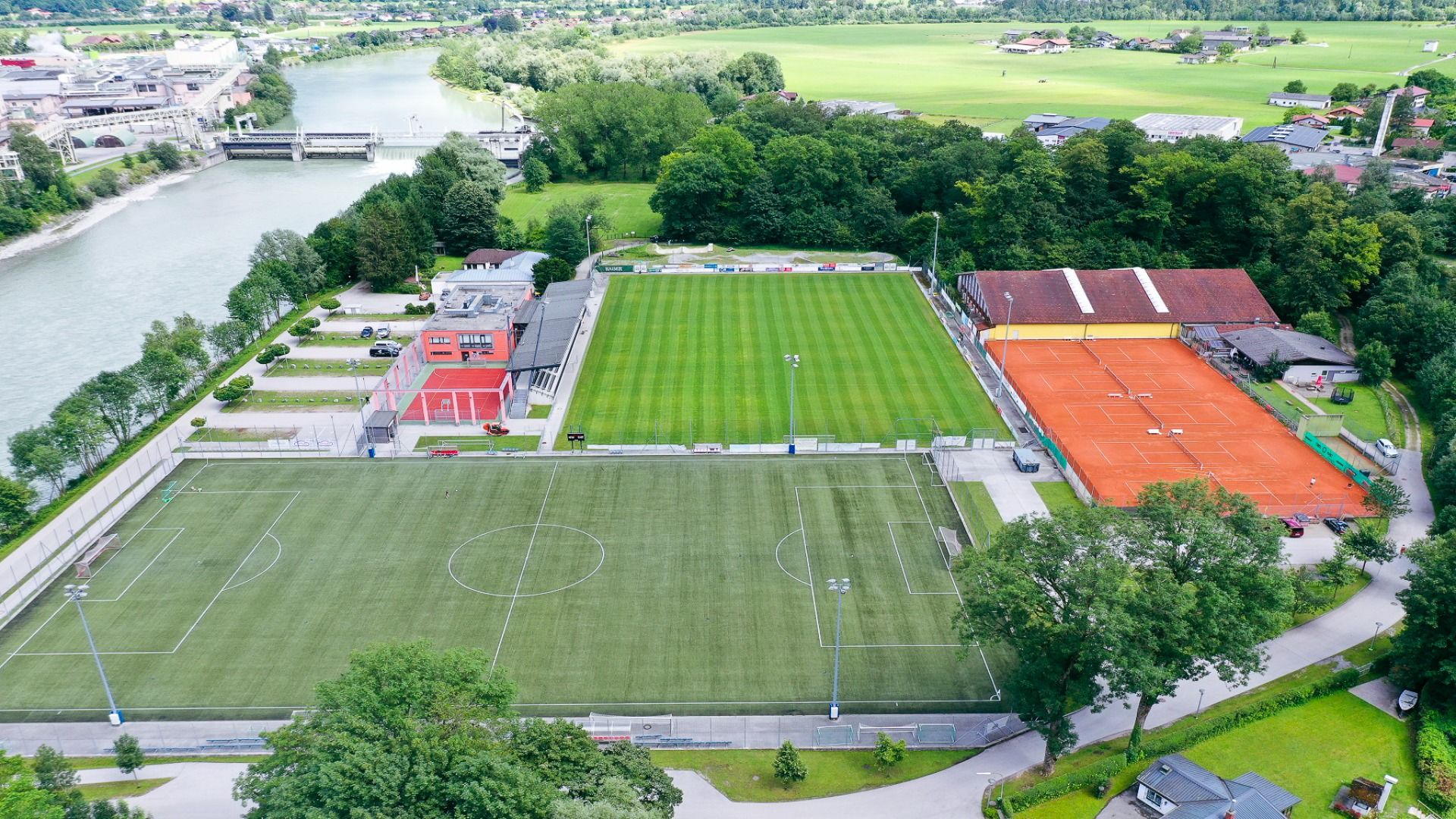 Kunstrasenplatz UFC Hallein