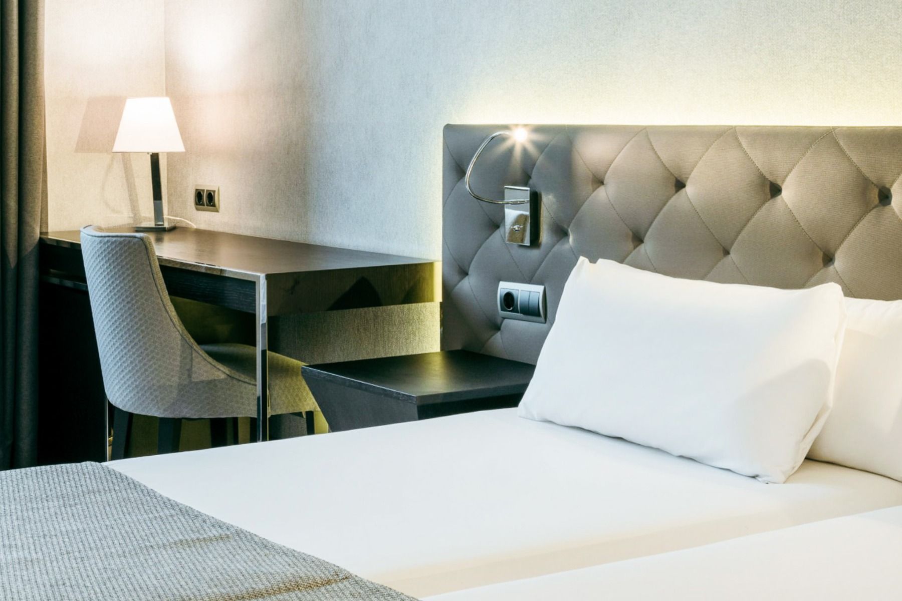 Hotel ILUNION Bel Art Barcelona****