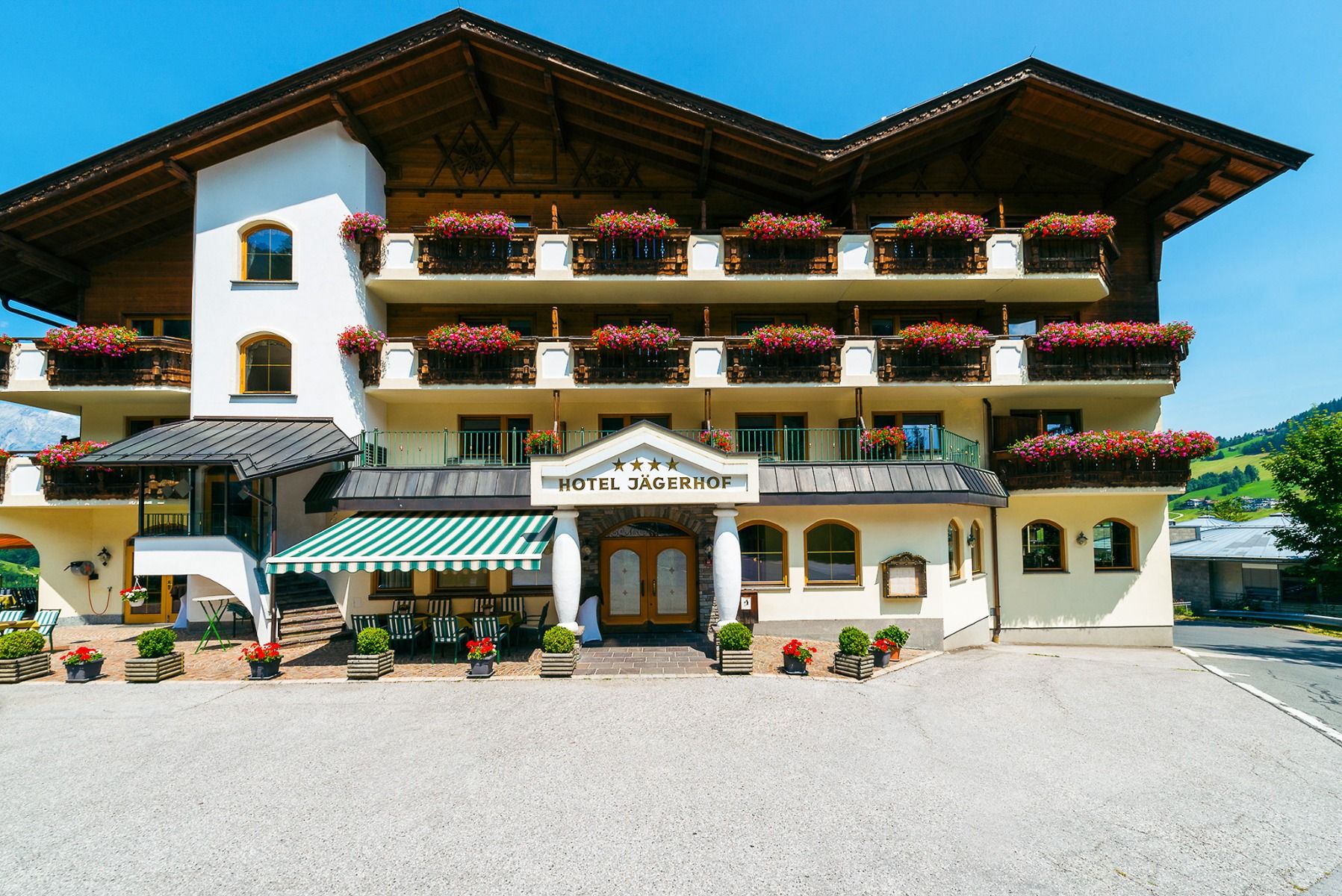 Hotel-Pension Jägerhof****