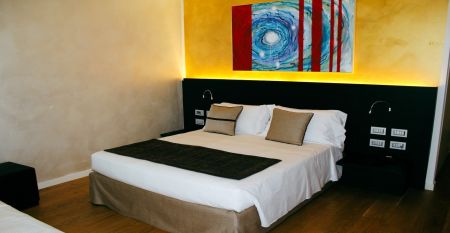 Mod 05 Living Hotel***