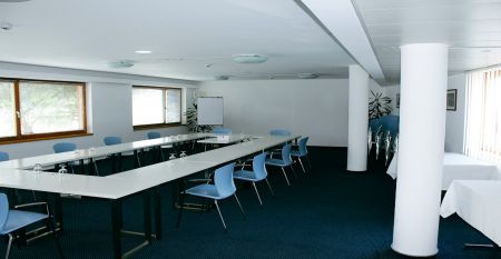 Tresa Bay Hotel