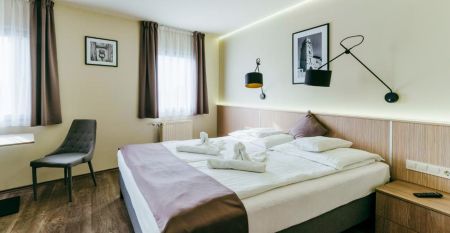 Hotel Amstel Hattyu Fogado