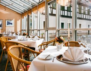 Hotel Schloss Schweinsburg**** Image three