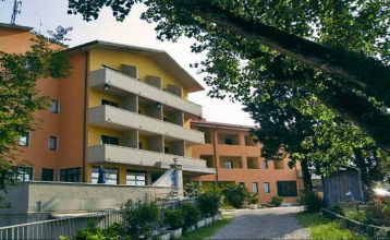 Hotel La Carica***