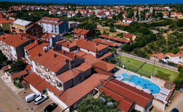 Hotel Villa Letan****