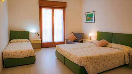 https://www.soccatours.com/at/media/catalog/product/cache/da432fc9ee79dfca32e073c2235ab4d7/f/u/fu_balltrainingslager_hotel_zeni_soccatours_3_.jpg