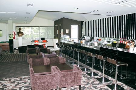 https://www.soccatours.com/at/media/catalog/product/cache/da432fc9ee79dfca32e073c2235ab4d7/f/u/fussballtrainingslager_globall_sporthotel_soccatours2.jpg