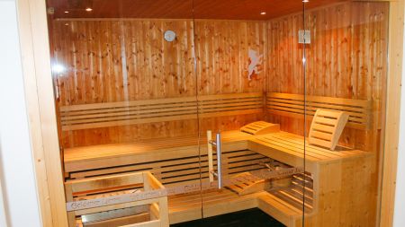 https://www.soccatours.com/at/media/catalog/product/cache/da432fc9ee79dfca32e073c2235ab4d7/f/u/fussballtrainingslager_hotel_goldener_loewe_soccatours6.jpg