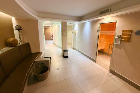 https://www.soccatours.com/at/media/catalog/product/cache/da432fc9ee79dfca32e073c2235ab4d7/h/o/hotel_dorotheenhof_soccatours_7_.jpg
