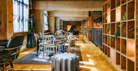 Hotel One66****