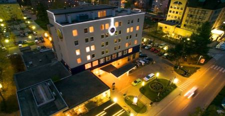 Hotel Paka****