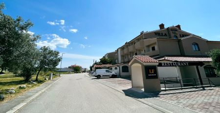 Hotel Villa Letan****