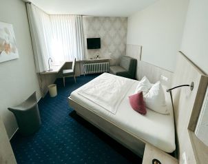 Hotel & Restaurant Kerzenstüble Image four