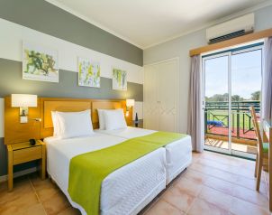 Victoria Sports & Beach Hotel**** Image three