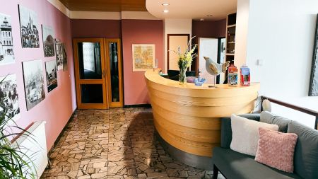 https://www.soccatours.com/de/media/catalog/product/cache/da432fc9ee79dfca32e073c2235ab4d7/f/u/fussballtrainingslager_hotel_rozvoj_soccatours2.jpg