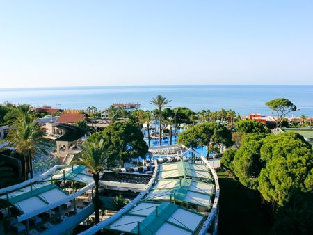 https://www.soccatours.com/de/media/catalog/product/cache/da432fc9ee79dfca32e073c2235ab4d7/f/u/fussballtrainingslager_limak_atlantis_deluxe_soccatours.jpg