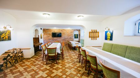 https://www.soccatours.com/de/media/catalog/product/cache/da432fc9ee79dfca32e073c2235ab4d7/f/u/fussballtrainingslager_pension_leopolda_soccatours3.jpg