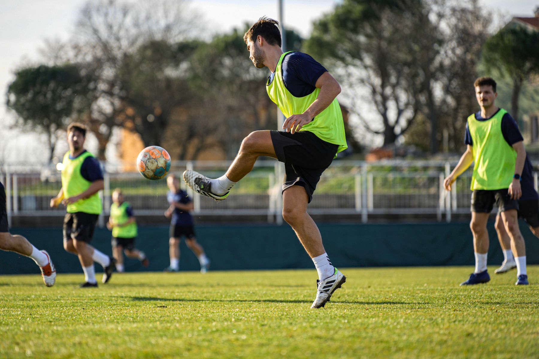 Sommer-Trainingslager zuhause oder auswärts: Der entscheidende Unterschied
