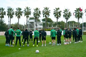 Training camp of FC 08 Homburg in Belek with SOCCATOURS &ndash; team huddle on the football field