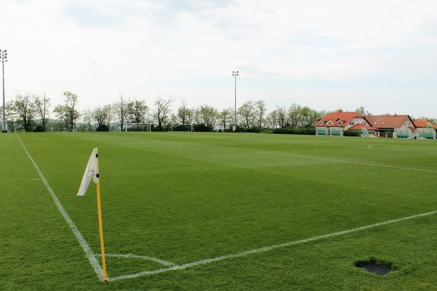 Trainingsplatz C Telki