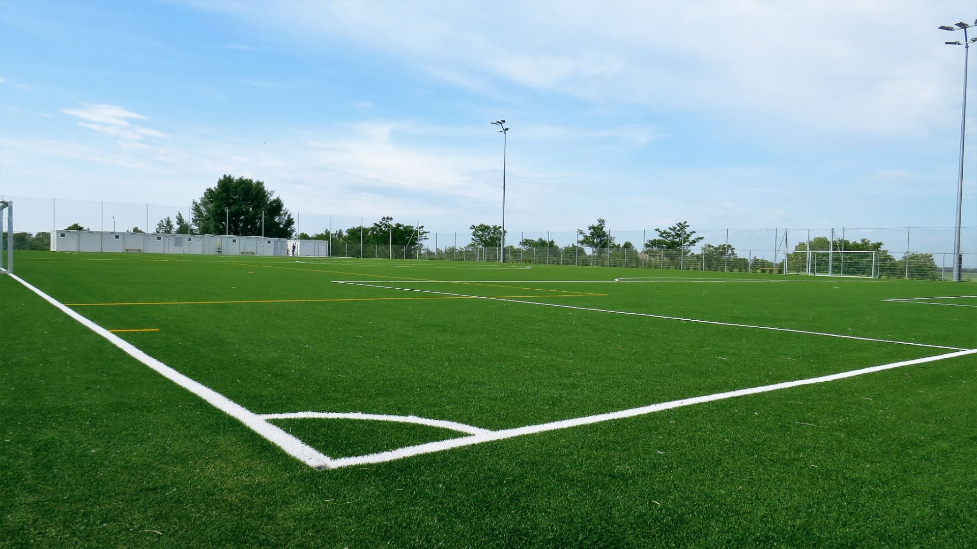 Kunstrasenplatz Sportanlage Riedmüller