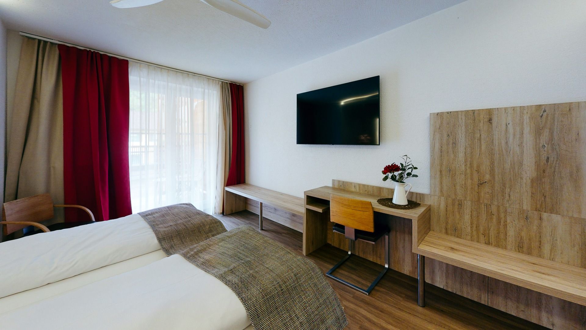 Hotel & Guest House Adler