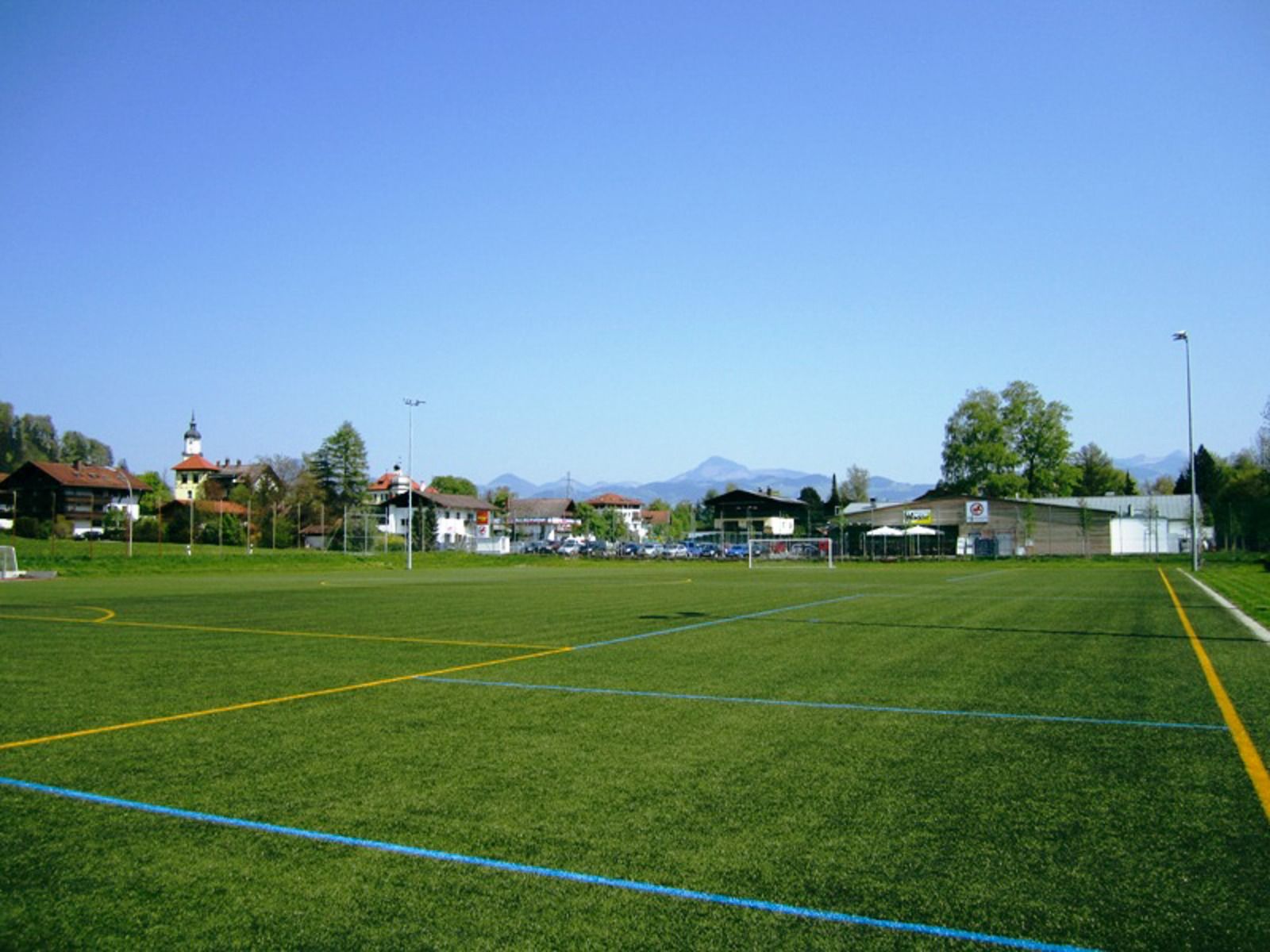 Großer Kunstrasen Kiefersfelden