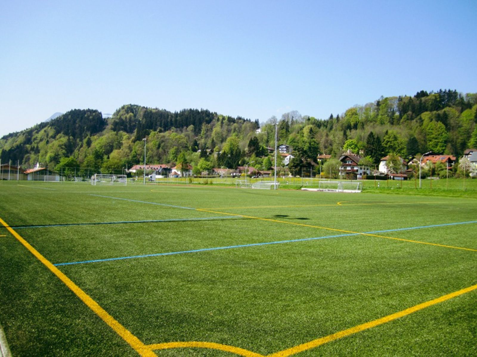 Großer Kunstrasen Kiefersfelden