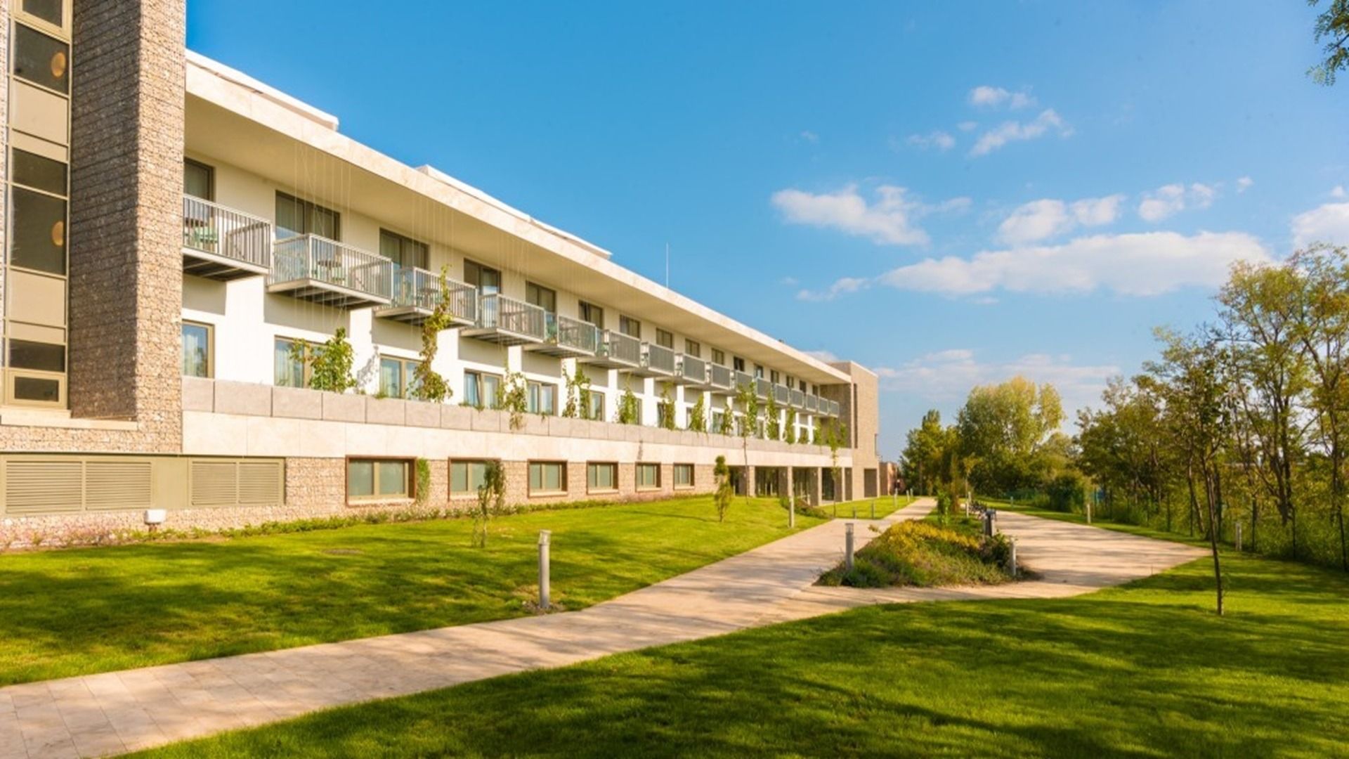 Akademia Sporthotel****