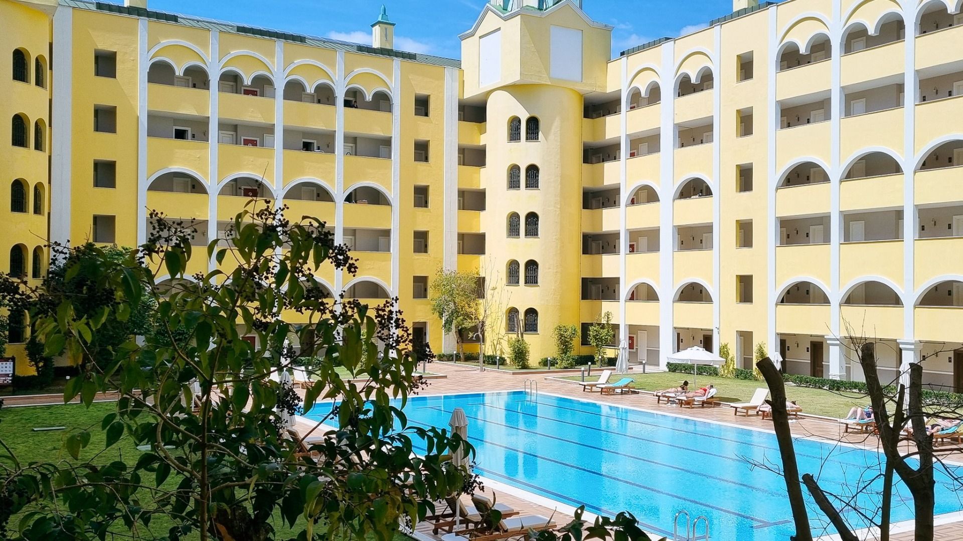 Hotel Kremlin Palace