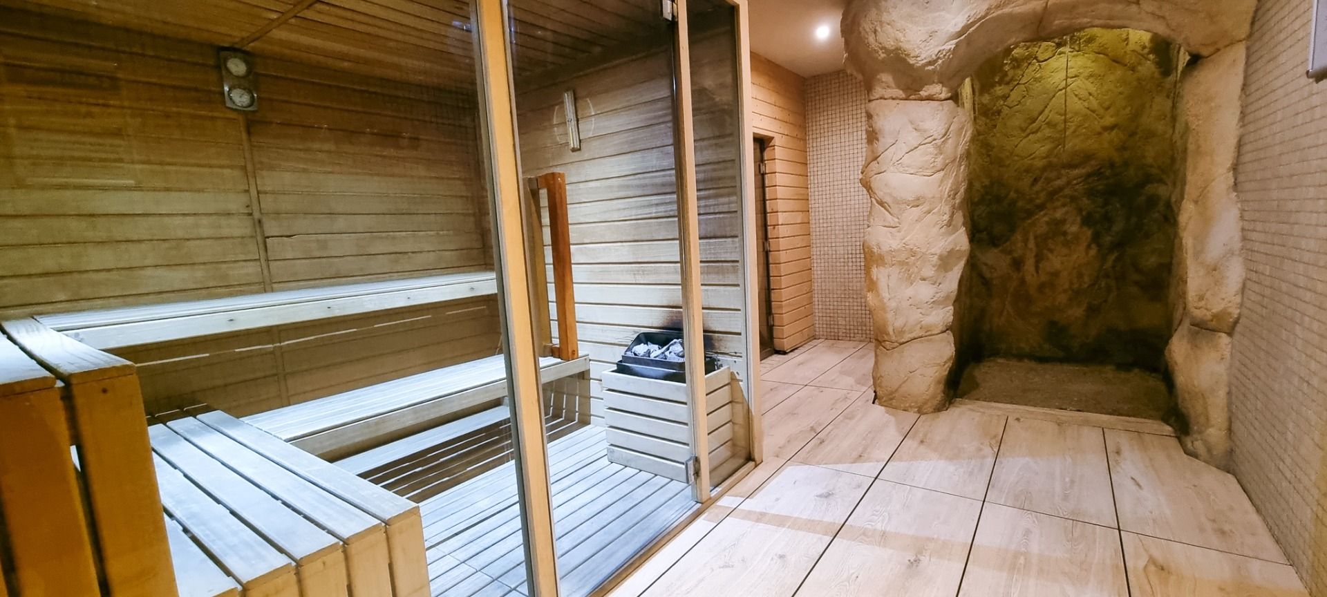 Maritim Antonine Hotel & Spa