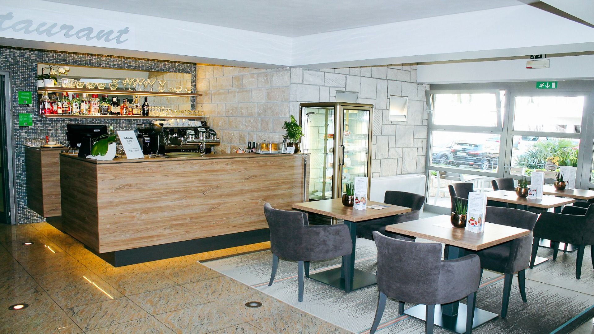 San Simon Dependance***