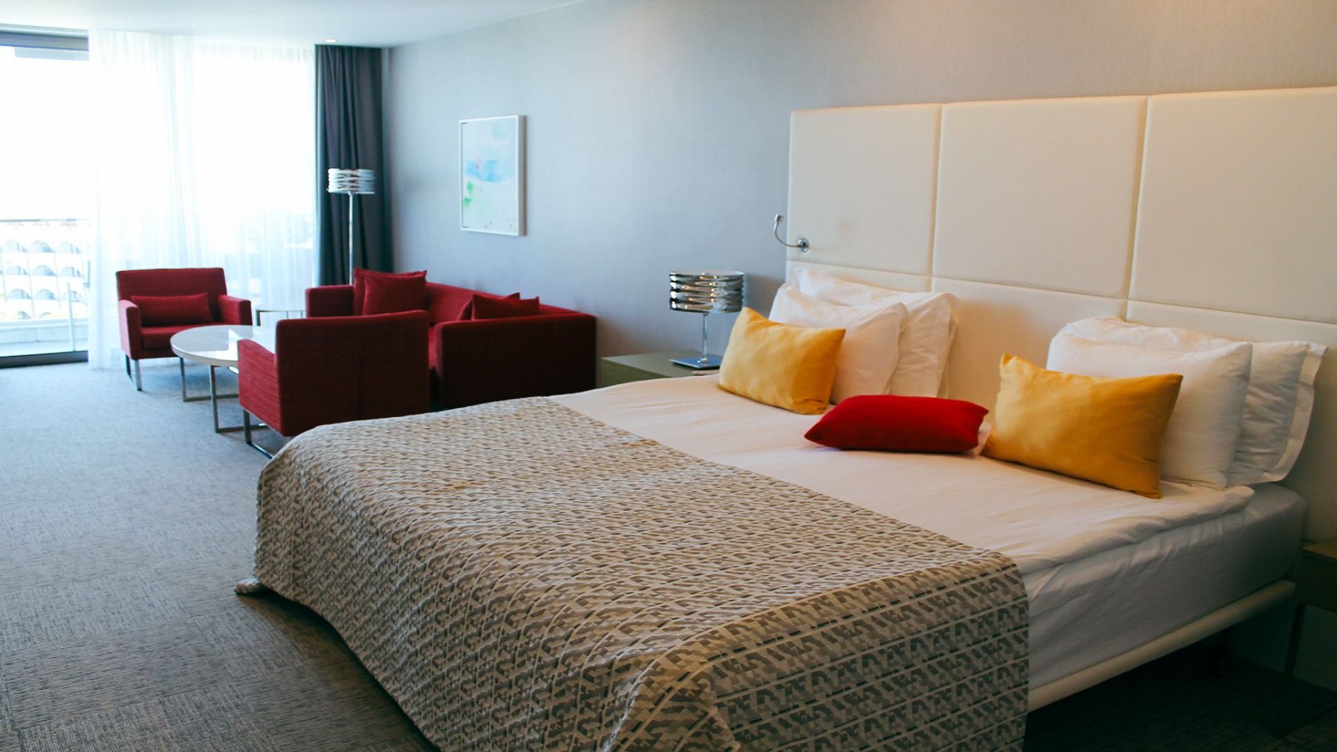 The Sense Deluxe Hotel