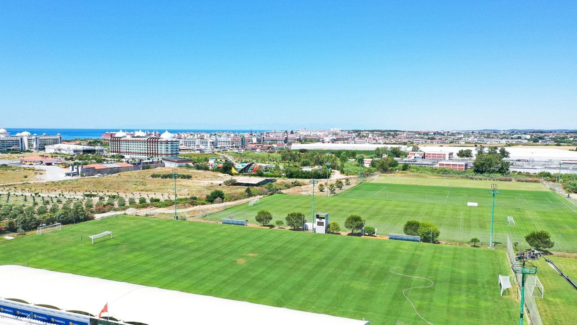 The Sense Deluxe Hotel