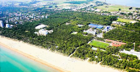 Bella Italia Village***