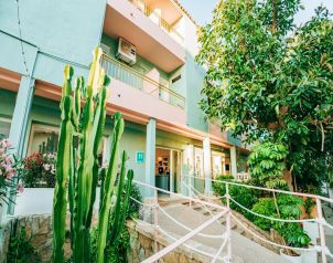 4U Miranda Hotel Image two