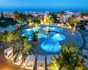 Hotel Oliva Nova Image three