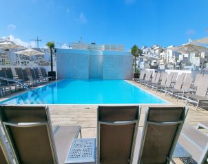 Maritim Antonine Hotel & Spa Image three