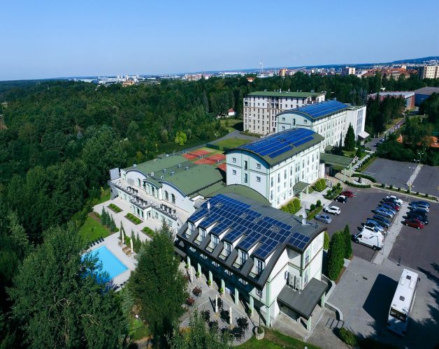 Parkhotel**** Image one