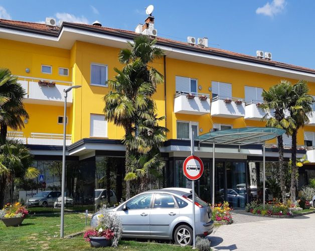 Hotel Campagnola*** Image one