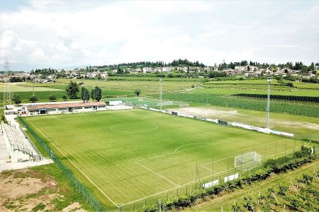 Naturrasenplatz Sona