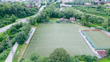 Kunstrasenplatz Hallein