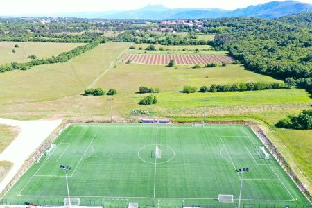 Kunstrasenplatz Labin