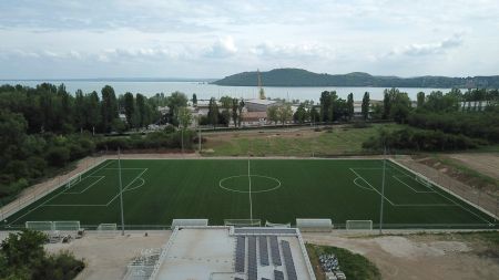 Kunstrasenplatz Balatonfüred