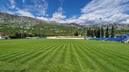 Naturrasenplatz Tribalj