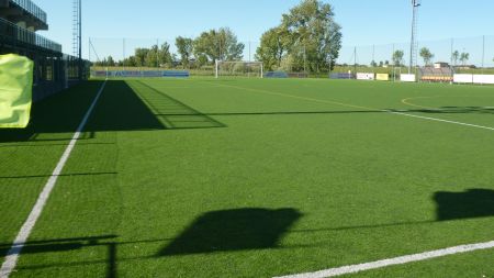 Kleiner Kunstrasenplatz Sirmione