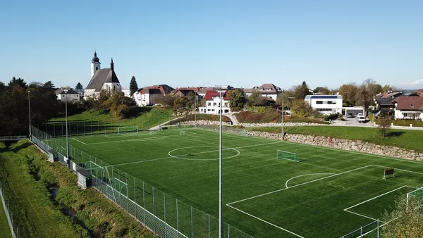 Kunstrasenplatz Neuhofen an der Ybbs - SOCCATOURS