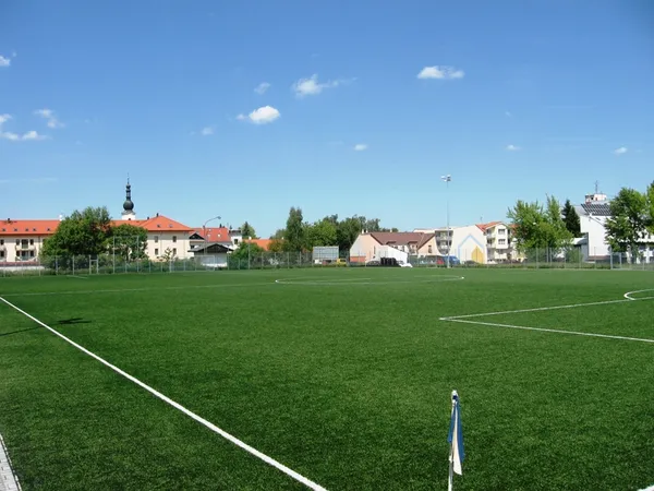 Kunstrasenplatz - SOCCATOURS